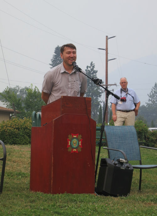 Dave Hedberg speaking while standing behind a podium